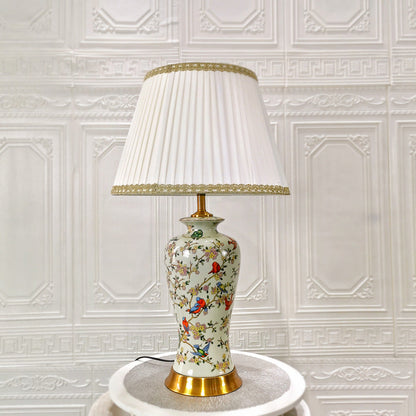 Traditional Chinese Drum Ceramic Fabric 1-Light Table Lamp For Bedroom