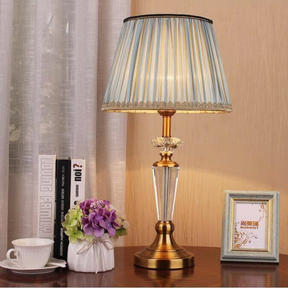 Traditional European Drum Iron Crystal Fabric 1-Light Table Lamp For Living Room