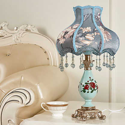 Traditional European Vase Base Resin Fabric 1-Light Table Lamp For Bedroom