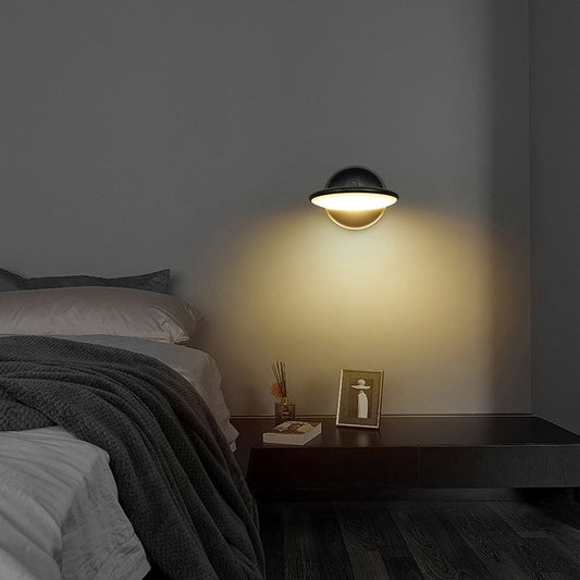 مصباح حائط LED دائري من الألومنيوم والأكريليك قابل للدوران ومقاوم للماء بتصميم عصري بسيط للاستخدام في الهواء الطلق 