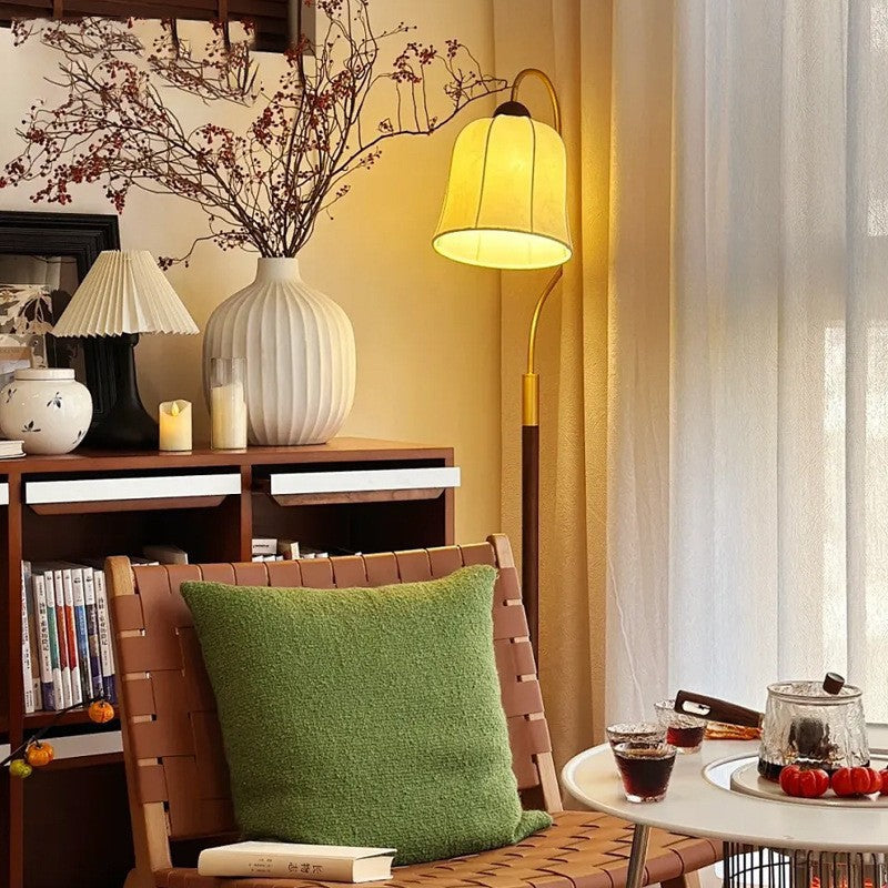 Traditional Vintage Curved Round Base Fabric Wood 1-Light Standing Floor Lamp For Living Room