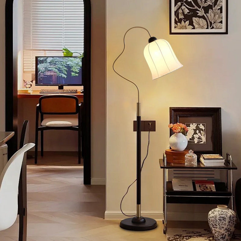 Traditional Vintage Curved Round Base Fabric Wood 1-Light Standing Floor Lamp For Living Room