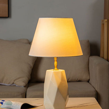 Modern Luxury Cone Straight Tube Faceted Ceramic Brass Fabric 1-Light Table Lamp For Bedroom