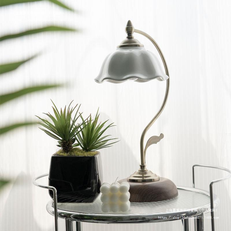 Contemporary Retro Dome Flower Iron Glass Ceramic 1-Light Table Lamp For Bedroom