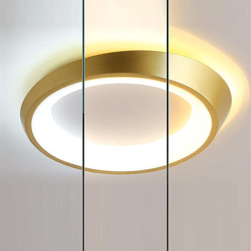 モダンでシンプルな不規則な丸型アイアン金具アクリル製LEDセミフラッシュマウント天井照明（寝室用）