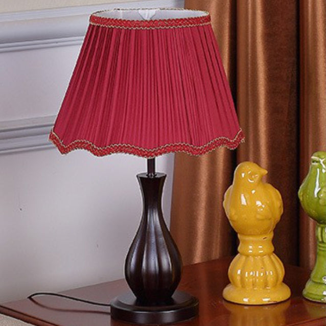 Traditional Vintage Drum Fabric Wood 1-Light Table Lamp For Living Room