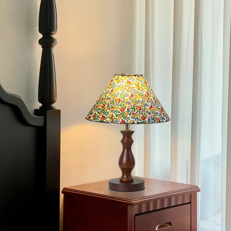 Traditional Vintage Drum Floral Fabric Wood 1-Light Table Lamp For Living Room