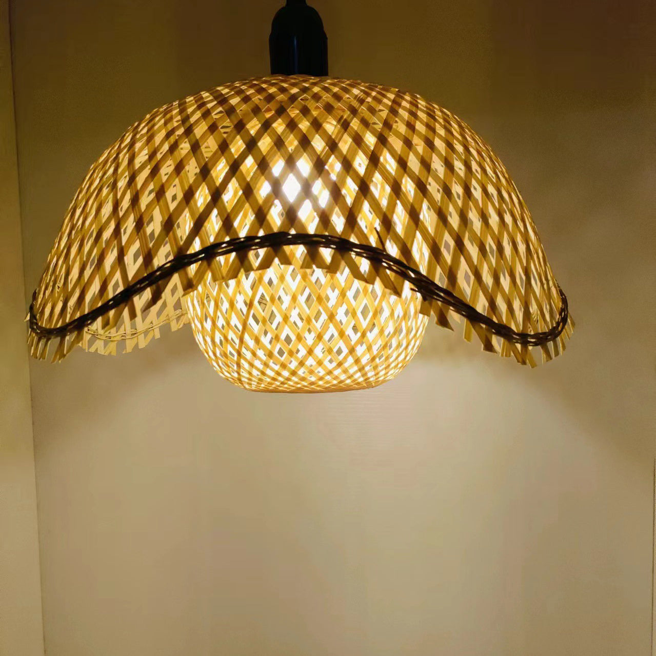 Contemporary Boho Lotus Shape Bamboo 1-Light Table Lamp For Bedroom