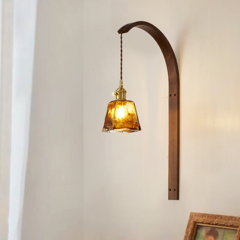 مصباح حائطي ياباني تقليدي مصنوع من خشب الجوز والزجاج والسيراميك بتصميم أسطواني مخروطي منحني مزود بمصباح واحد لغرفة النوم 