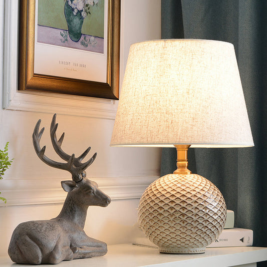 Traditional Vintage Round Base Drum Shape Ceramic Brass Fabric 1-Light Table Lamp For Living Room