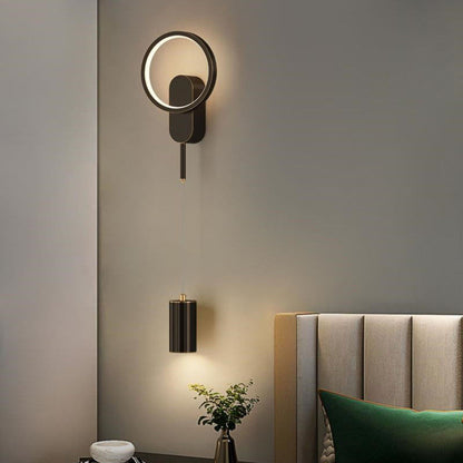 リビングルームに最適な、現代的な北欧風の鉄製シリンダー型LEDウォールスコンスランプ
