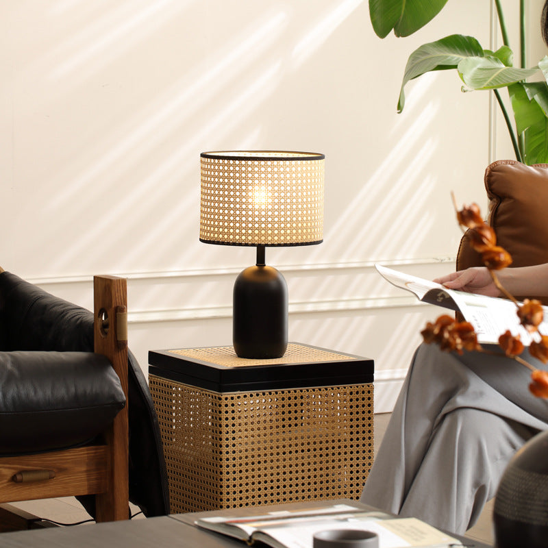 Contemporary Retro Weave Rattan Drum Shape Iron 1-Light Table Lamp For Bedroom