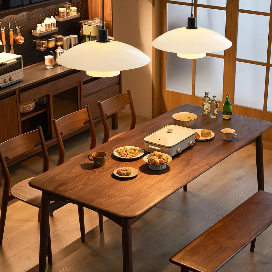 Modern Minimalist Flying Saucer Glass Shade Iron 1-Light Pendant Light For Living Room