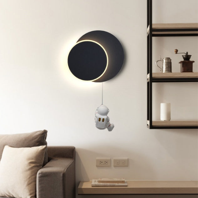 Contemporary Creative Kids Astronaut Rotating Lunar Eclipse Silicone Resin Aluminum LED Wall Sconce Lamp For Bedroom