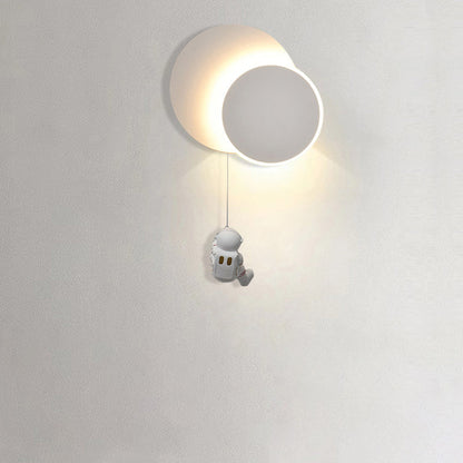 Contemporary Creative Kids Astronaut Rotating Lunar Eclipse Silicone Resin Aluminum LED Wall Sconce Lamp For Bedroom
