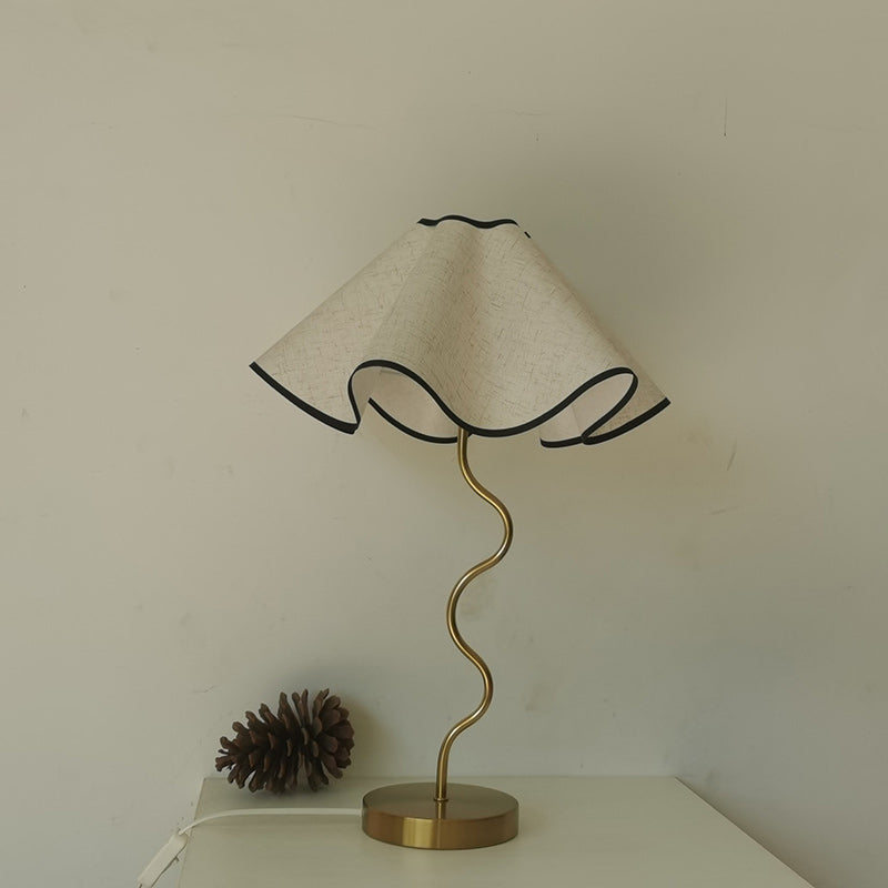 Traditional Vintage Umbrella Curved Long Disc Base Fabric Metal 1-Light Table Lamp For Bedroom