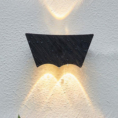مصباح حائط خارجي LED بتصميم شبه منحرف على شكل نصف دائرة مصنوع من الألومنيوم المصبوب ومقاوم للماء بتصميم عصري بسيط للحديقة 