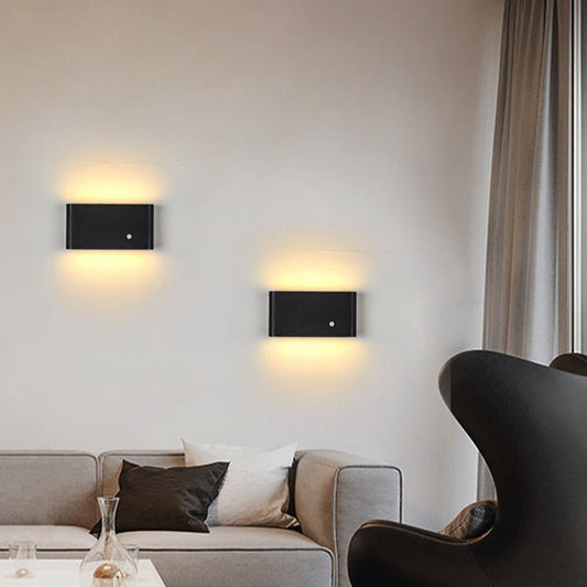 مصباح حائط LED من الألومنيوم ذو حافة مستديرة مستطيلة قابلة للشحن بتصميم عصري بسيط لغرفة المعيشة 