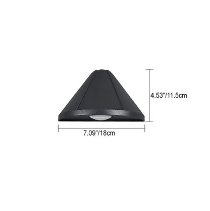 مصباح حائط LED بتصميم مثلث نصف دائري مقاوم للماء بتصميم عصري بسيط مصنوع من الألومنيوم المصبوب للفناء الخارجي 