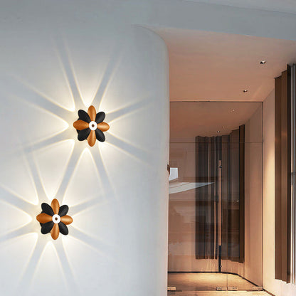 Modern Minimalist Waterproof Plum Blossom Die-Cast Aluminum Acrylic LED Wall Sconce Lamp For Living Room