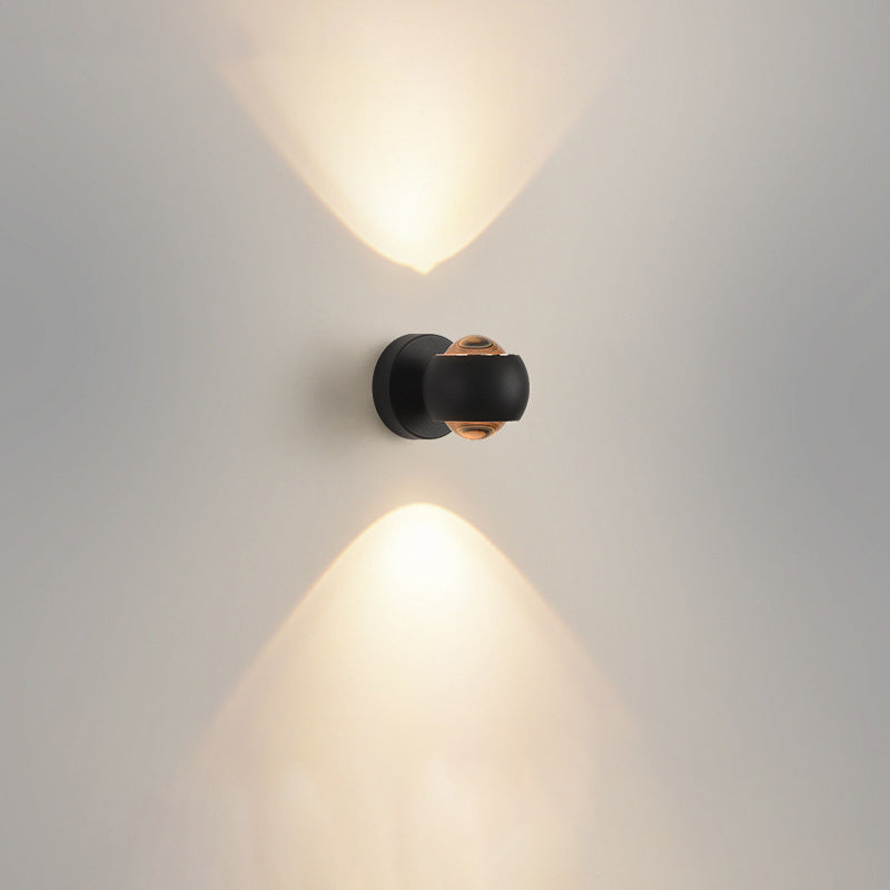 مصباح حائط LED زجاجي كروي من الألومنيوم بتصميم عصري بسيط لغرفة النوم 
