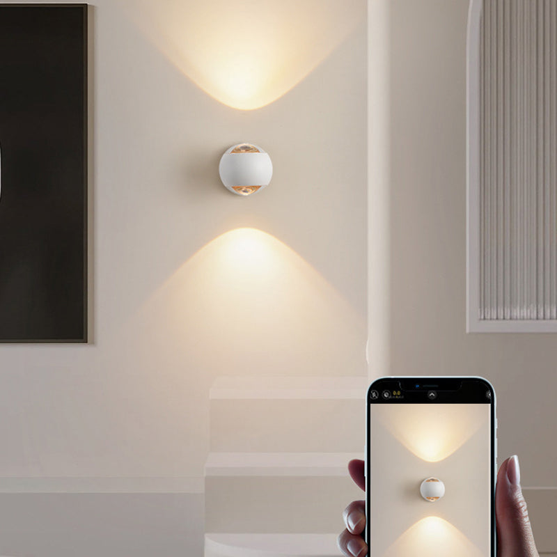 مصباح حائط LED زجاجي كروي من الألومنيوم بتصميم عصري بسيط لغرفة النوم 
