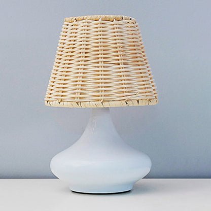 Contemporary Simplicity Rattan Weaving Shade Iron Vase Base USB LED Table Lamp For Bedroom