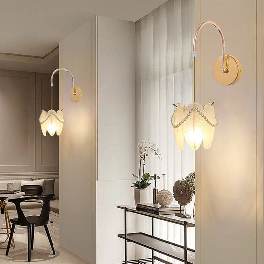 Modern Luxury Shell Feather Glass Shade 1-Light Wall Sconce Lamp For Bedroom