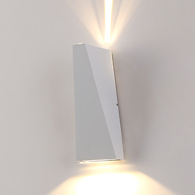 Modern Minimalist Aluminum Up And Down Illuminated LED Wall Sconce Lamp For Outdoor Patio