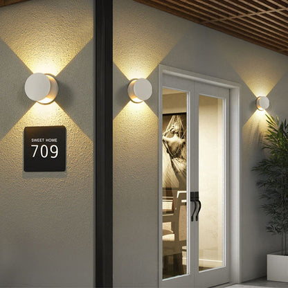 Modern Minimalist Round Aluminum Up And Down Illuminated LED Waterproof Wall Sconce Lamp For Outdoor Patio