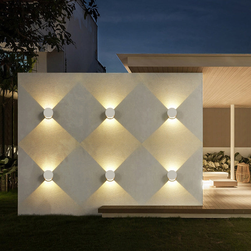 Modern Minimalist Round Aluminum Up And Down Illuminated LED Waterproof Wall Sconce Lamp For Outdoor Patio