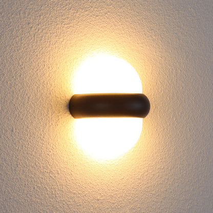 مصباح حائط LED دائري من الألومنيوم بتصميم عصري بسيط ومقاوم للماء للفناء الخارجي 