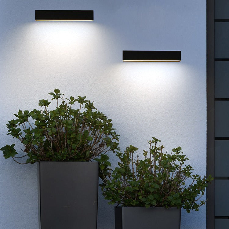 Modern Simplicity Aluminum Long Strip LED Waterproof Wall Sconce Lamp For Outdoor Patio