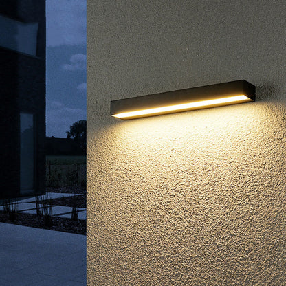 Modern Simplicity Aluminum Long Strip LED Waterproof Wall Sconce Lamp For Outdoor Patio