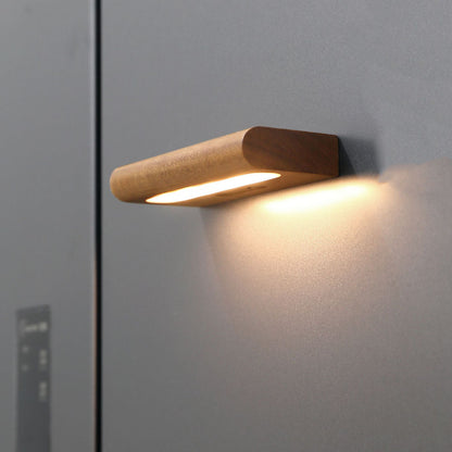 Contemporary Simplicity Solid Wood Rectangular LED Solar Wall Sconce Lamp For Outdoor Patio