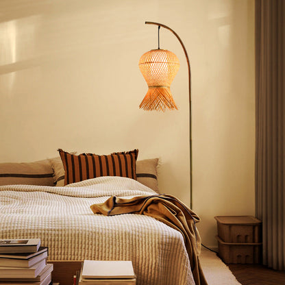 Traditional Vintage Bamboo Weaving Round Marble Base 1-Light Standing Floor Lamp For Dining Room