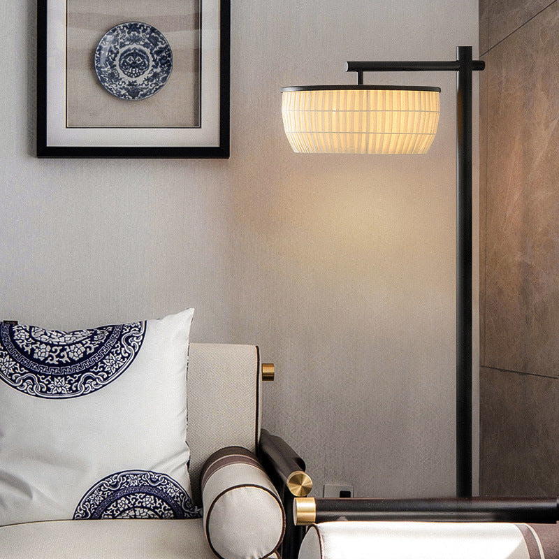 Traditional Vintage Round Fabric Shade Iron 3-Light Standing Floor Lamp For Home Office