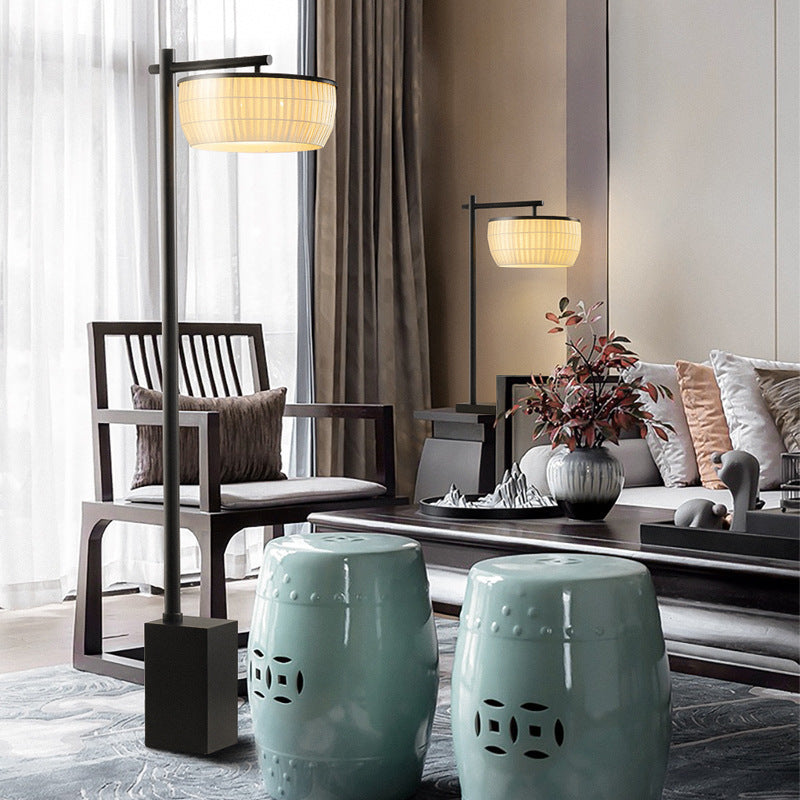 Traditional Vintage Round Fabric Shade Iron 3-Light Standing Floor Lamp For Home Office