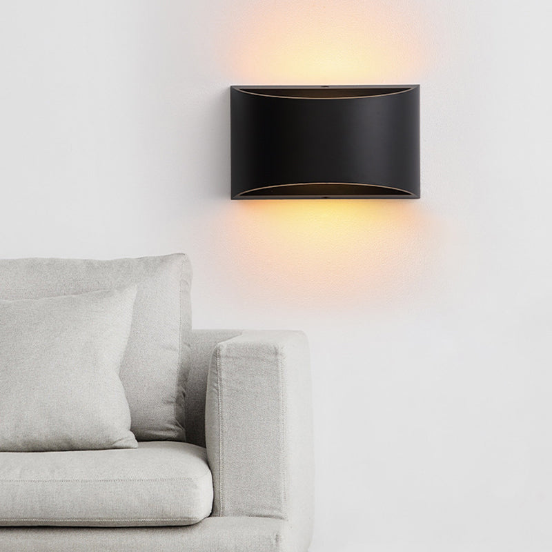 Modern Minimalist Curved Aluminum Up And Down Illuminated LED Wall Sconce Lamp For Outdoor Patio
