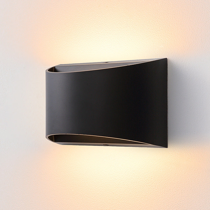 Modern Minimalist Curved Aluminum Up And Down Illuminated LED Wall Sconce Lamp For Outdoor Patio