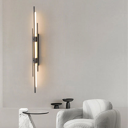 مصباح حائط LED بتصميم هندسي طويل من الحديد الأكريليك الفاخر المعاصر لغرفة المعيشة 