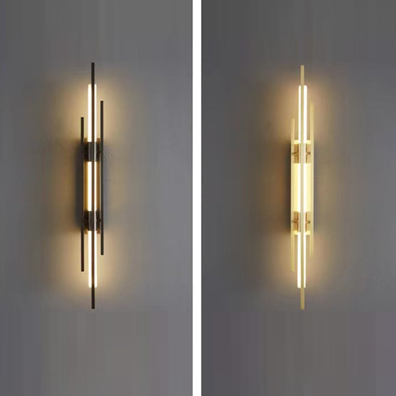 مصباح حائط LED بتصميم هندسي طويل من الحديد الأكريليك الفاخر المعاصر لغرفة المعيشة 
