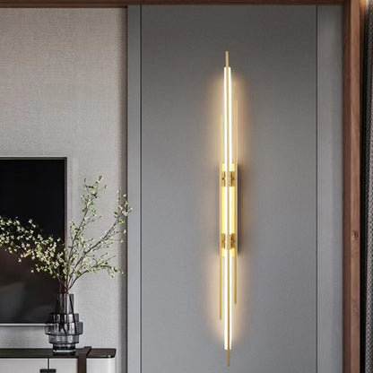 مصباح حائط LED بتصميم هندسي طويل من الحديد الأكريليك الفاخر المعاصر لغرفة المعيشة 