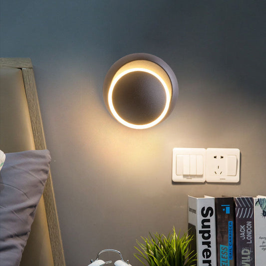 مصباح حائط LED من الألومنيوم على شكل دائرة هندسية حديثة وبسيطة لغرفة النوم 