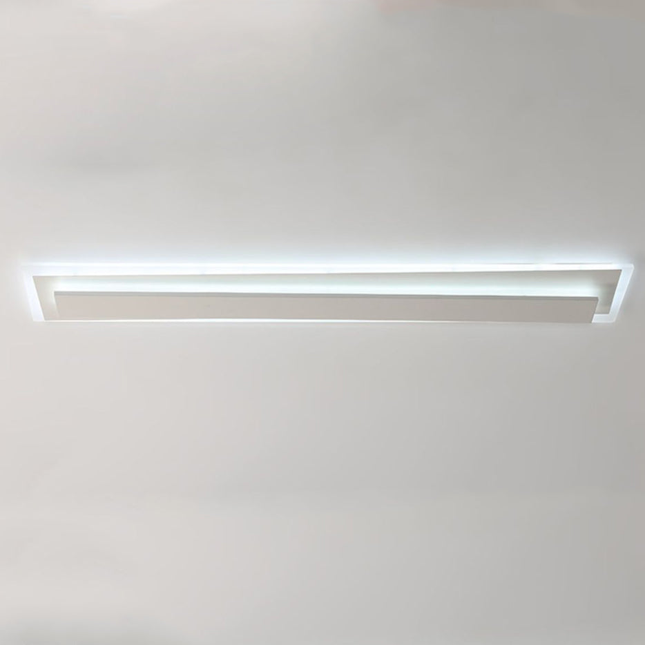 مصباح سقف LED عصري من الألومنيوم والأكريليك بتصميم خط مستقيم لغرفة النوم 