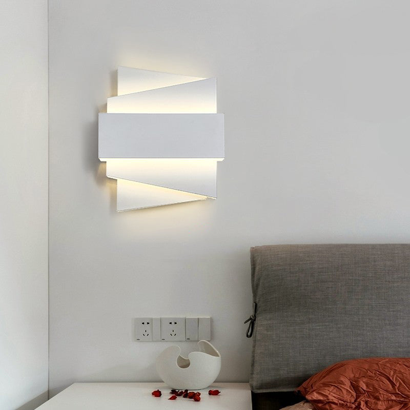Contemporary Simplicity Iron Geometric Irregular Square LED Wall Sconce Lamp For Dining Room