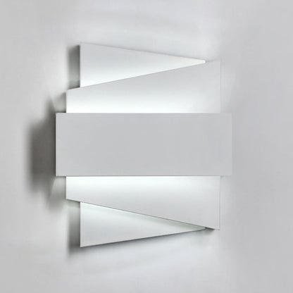Contemporary Simplicity Iron Geometric Irregular Square LED Wall Sconce Lamp For Dining Room