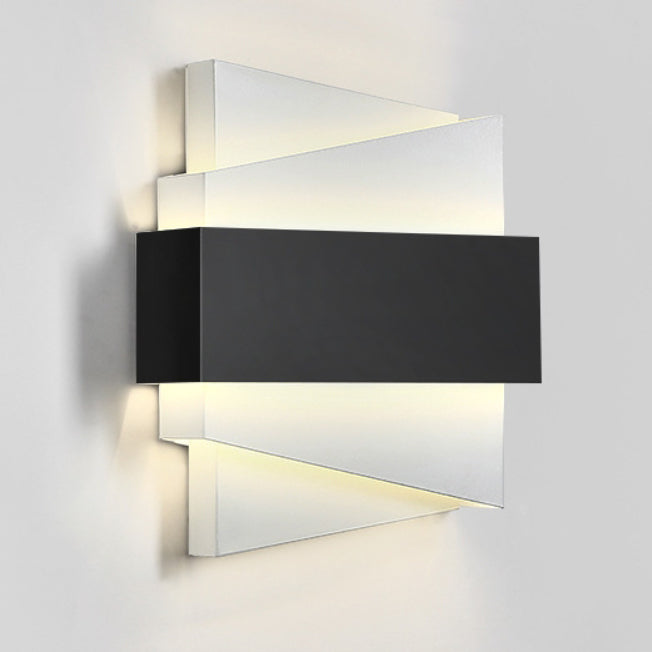 Contemporary Simplicity Iron Geometric Irregular Square LED Wall Sconce Lamp For Dining Room