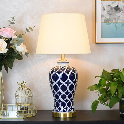 Traditional Chinese Fabric Cylinder Shade Ceramic Vase Base 1-Light Table Lamp For Study