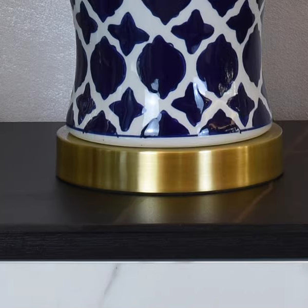 Traditional Chinese Fabric Cylinder Shade Ceramic Vase Base 1-Light Table Lamp For Study